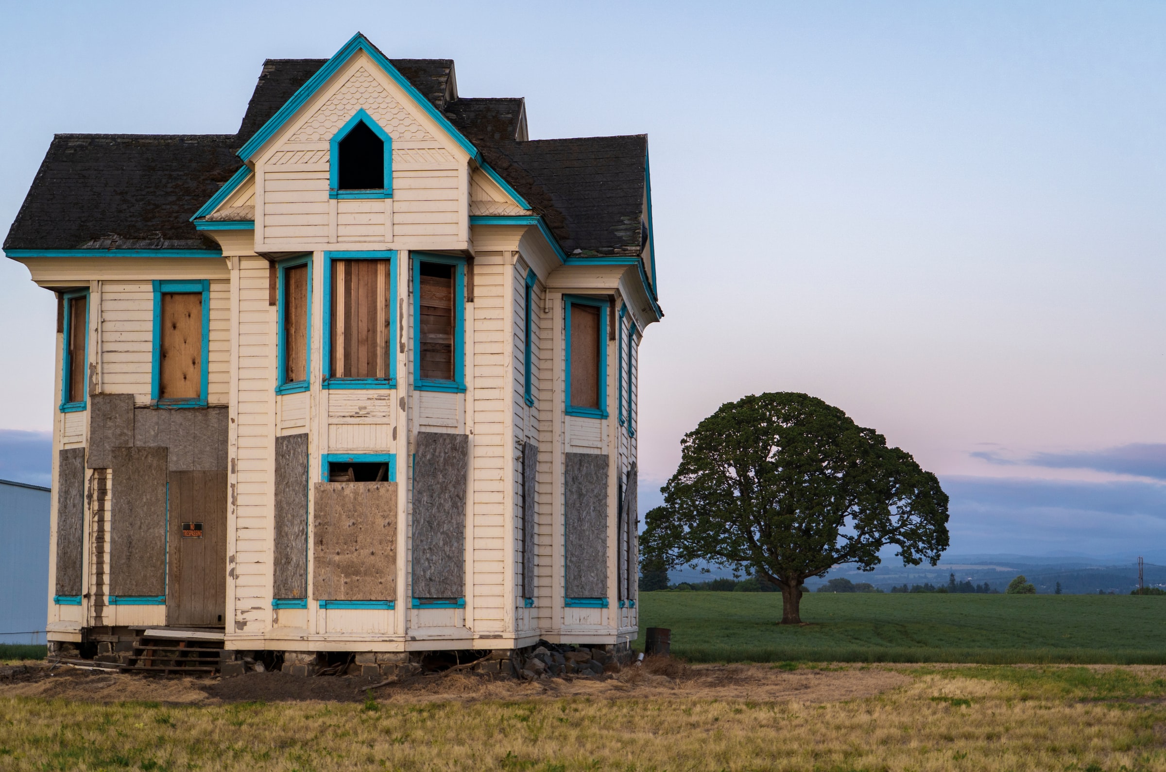 What’s In Your Past?! Dreams Of Deliverance Plus A Few House-Cleaning Tips